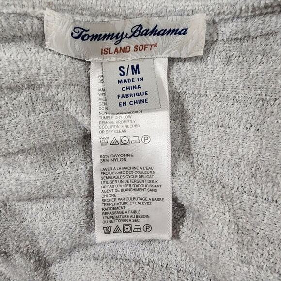 Tommy Bahama pearl Grey super soft cozy cardigan sweater size medium - Picture 5 of 6